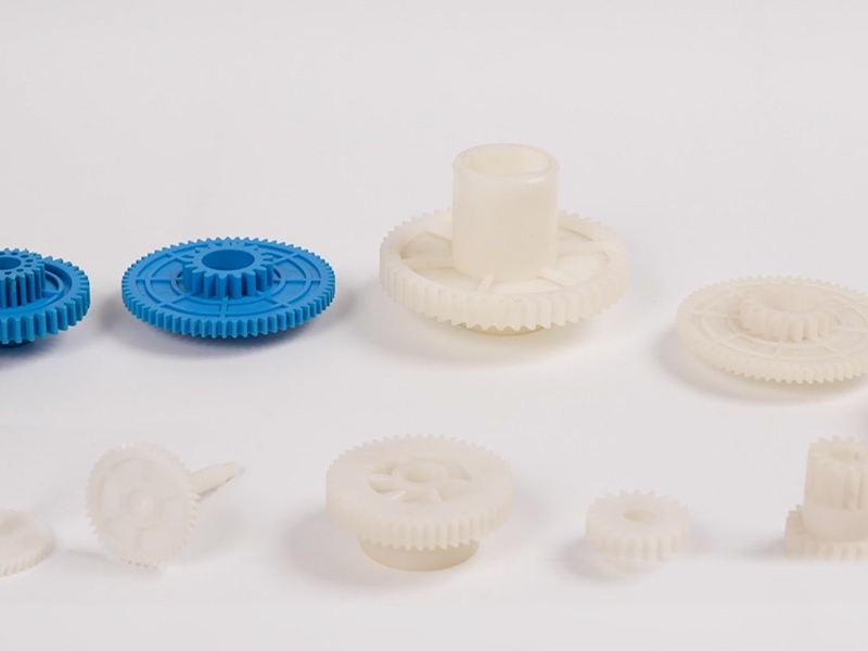 Precision Plastic Gear Manufacturing for Prototypes & Volume Production
